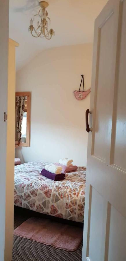 Castle Hill Cottage & Paddlers Retreat Ballywalter ภายนอก รูปภาพ